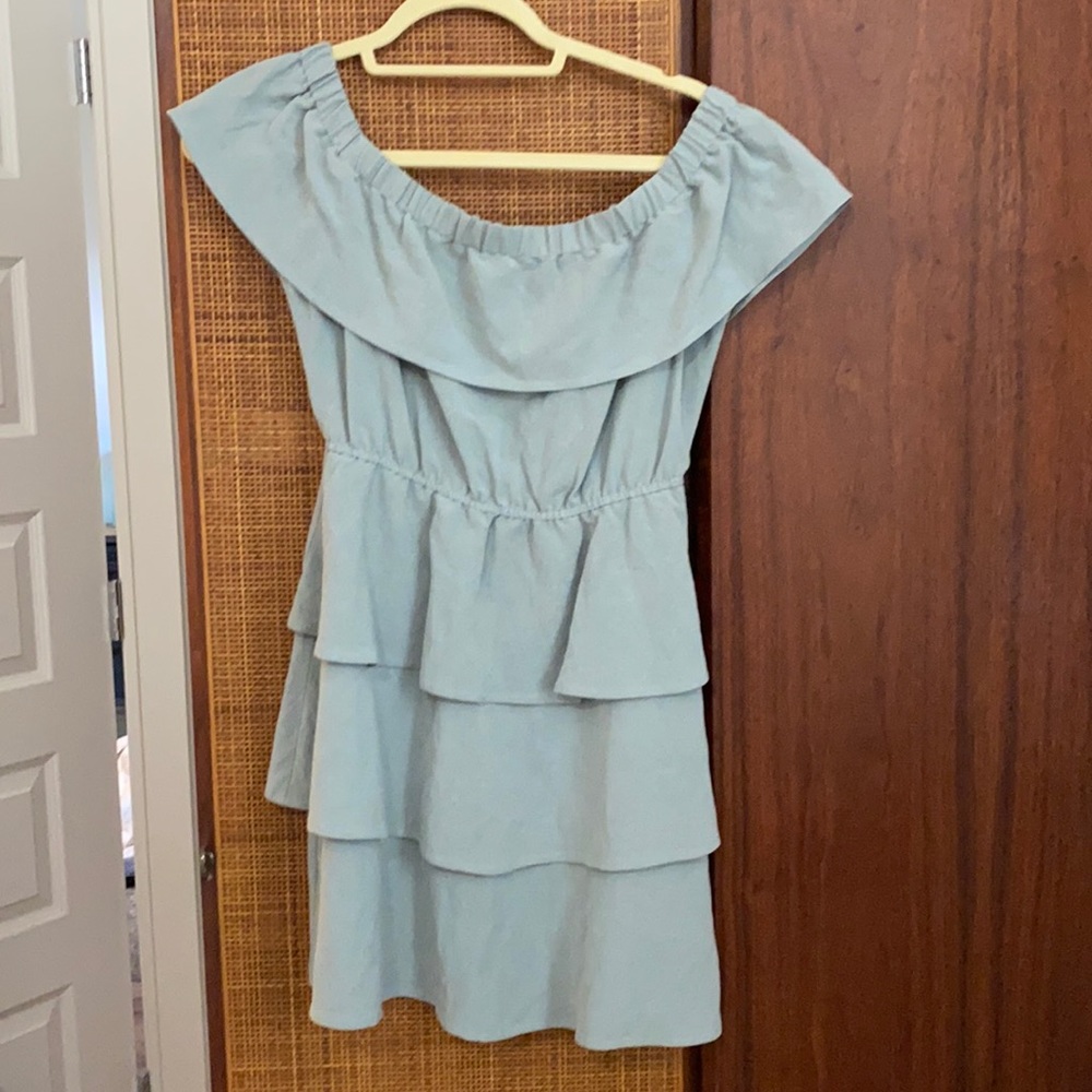 Tobi Off the shoulder dress